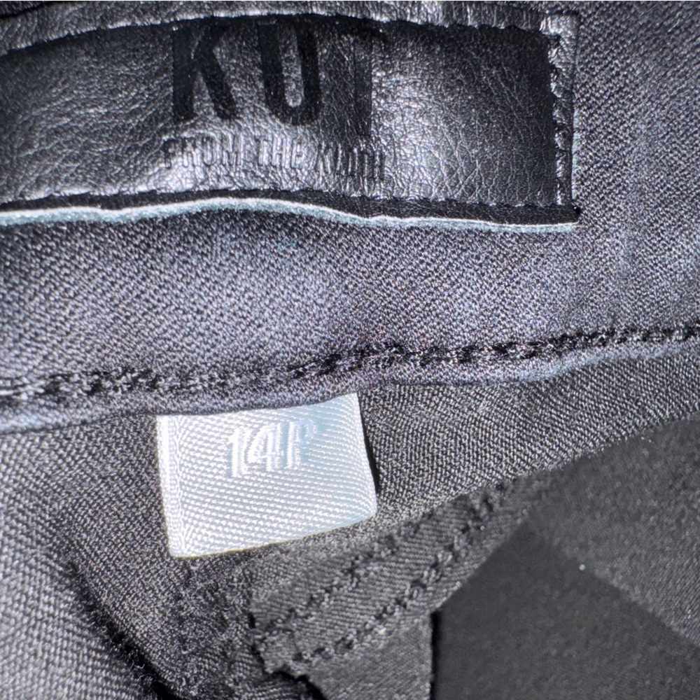 Kut from the Kloth Black Flare & Frayed Hem Jeans so 14 - Picture 14 of 14